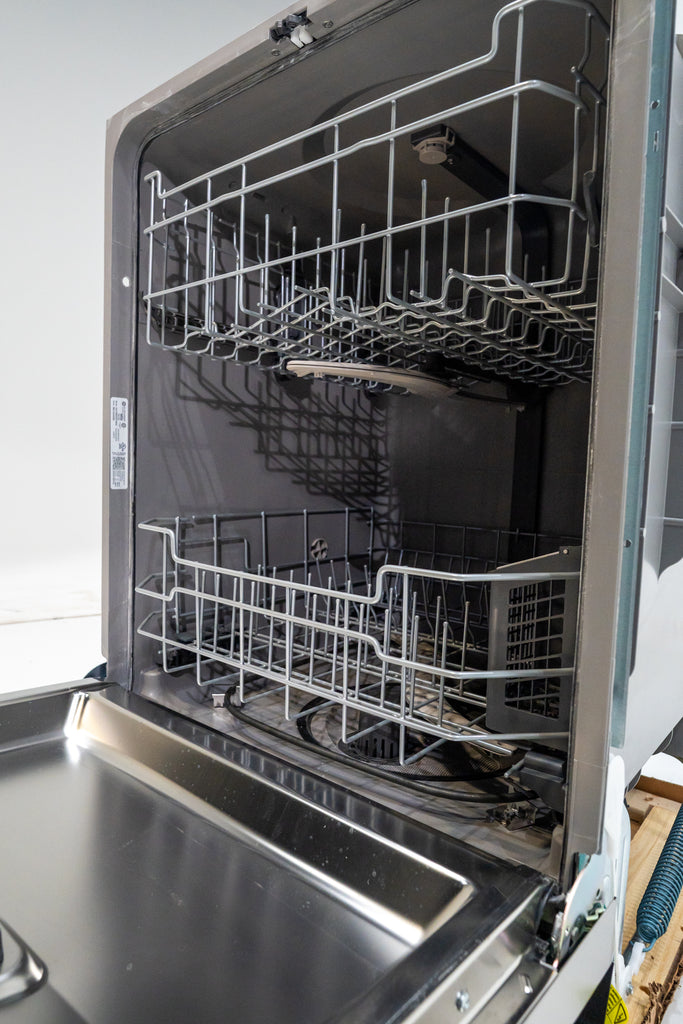 Pictures of GE ENERGY STAR® Top Control Hybrid Tub Dishwasher with 52 dBA and Dry Boost GDT565HSYSS - New in Box - Neu Appliance Outlet - Discount Appliance Outlet in Austin, Tx