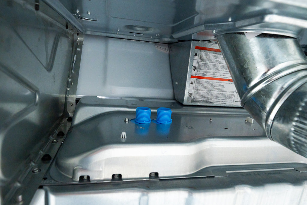 Pictures of GE Unitized Spacemaker® 3.8 cu. ft. Capacity Washer with Stainless Steel Basket and 5.9 cu. ft. Capacity Electric Dryer GUD27ESSMWW - New in Box - Neu Appliance Outlet - Discount Appliance Outlet in Austin, Tx