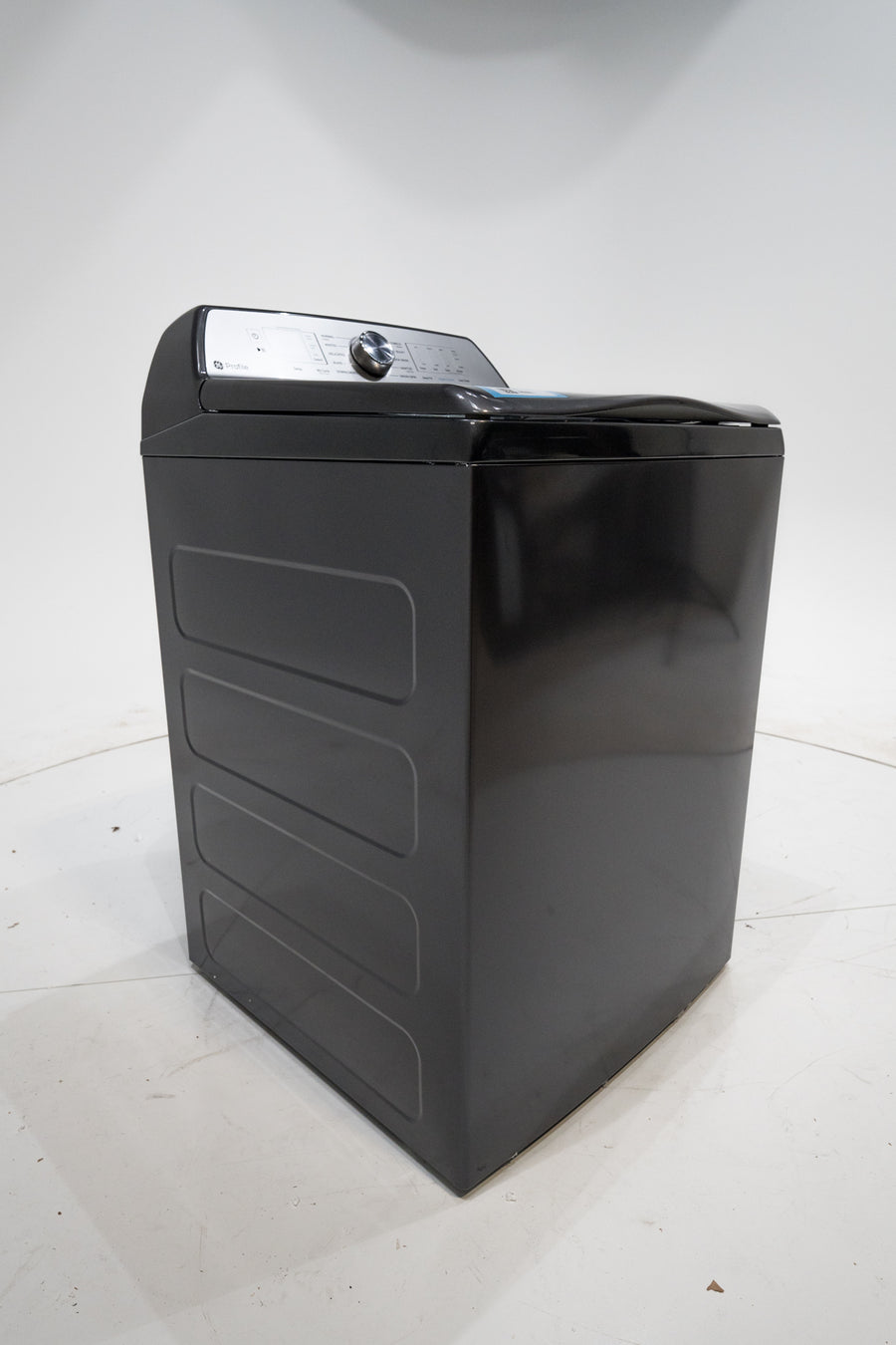 GE Profile™ ENERGY STAR® 5.0 cu. ft. Capacity Washer with Smarter Wash Technology and FlexDispense™ PTW600BPRDG - New in Box and GE Profile™ ENERGY STAR® 7.4 cu. ft. Capacity Gas Dryer with Sanitize Cycle and Sensor Dry GE9874G - PTD60GBPRDG - New In Box