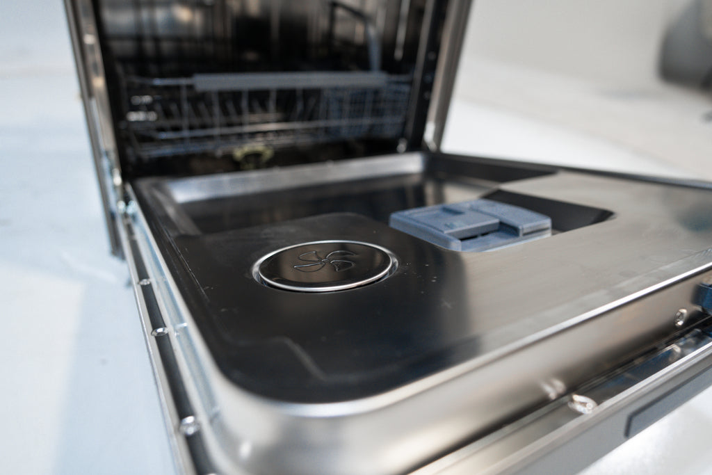 Pictures of ASKO 24" Dishwasher with Front Control, Pocket Handle, Stainless Steel tub, 3 Racks, 42 dBA, ADA DBI564IS - Open Box - Neu Appliance Outlet - Discount Appliance Outlet in Austin, Tx