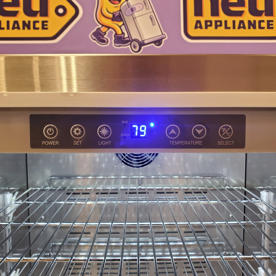 Hestan Aspire 24-inch, 5.6 cu. ft. Outdoor Refrigerator with Door Lock, Automatic Defrost, LED Interior Lighting and Adjustable Leveling Legs ERS24 - Scratch & Dent (Moderate)
