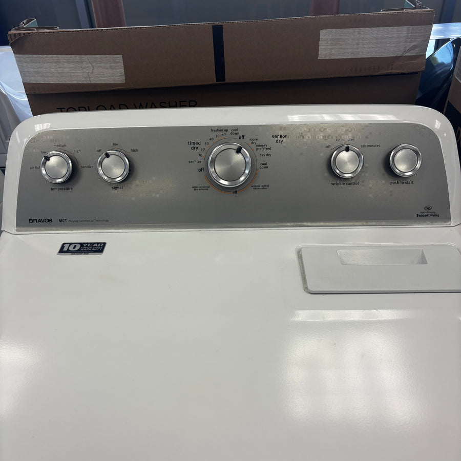 Maytag 4.2 Cu. Ft. Capacity Top Load Washer in White MTW4205SW - Scratch & Dent (Minor) and Maytag Extra Large Vented Electric Dryer in White 15033 - MEDX655DW - Certified Refurbished
