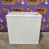 Vissani 6.9 cu. ft. Manual Defrost Chest Freezer in White, Garage Ready with LED Light Type SA321 - DCM7QRWW - Open Box