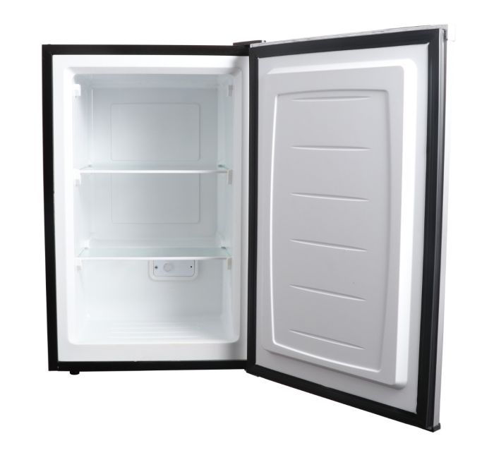 Pictures of Magic Chef 3.0 cu. ft. Manual Defrost Upright Freezer in Stainless Steel MCUF3STE - Cosmetic Condition - Scratch & Dent - Minor - Neu Appliance Outlet - Discount Appliance Outlet in Austin, Tx