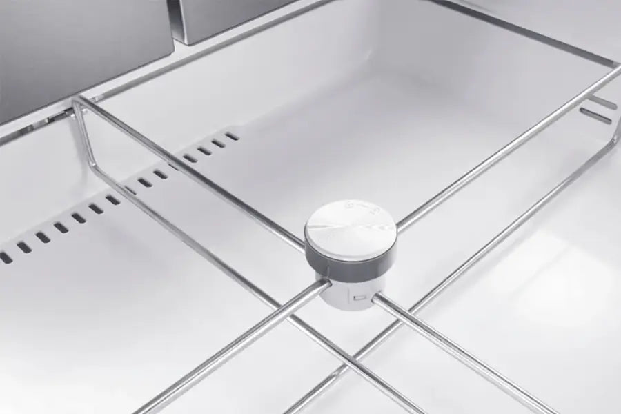 Pictures of Samsung 28 cu. ft. 4-Door French Door Refrigerator with FlexZone™ Drawer in Stainless Steel RF28R7201SR - Open Box - Neu Appliance Outlet - Discount Appliance Outlet in Austin, Tx