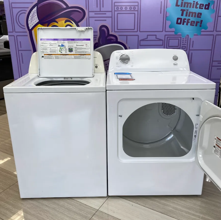 Roper 3-cu ft Agitator Top-Load Washer in White RTW4640YQ - Certified Refurbished and Roper 6.7-cu ft Vented Electric Dryer in White RED3005TW - Scratch & Dent (Minor)