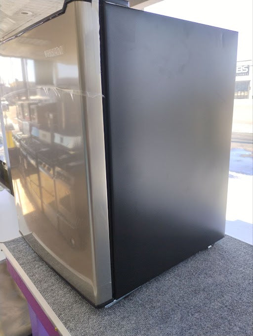 Vissani 2.6 cu. ft. Mini Refrigerator in Stainless Steel, ENERGY STAR S150 - HVAR26GSE - Scratch & Dent (Minor)