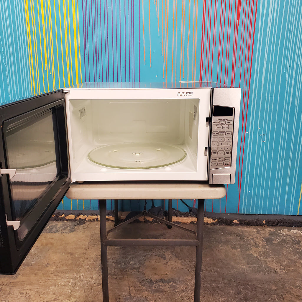 Pictures of Stainless Steel GE. 2.2 cu. ft. Countertop Microwave Oven with Inverter Defrost Technology- Open Box - Neu Appliance Outlet - Discount Appliance Outlet in Austin, Tx