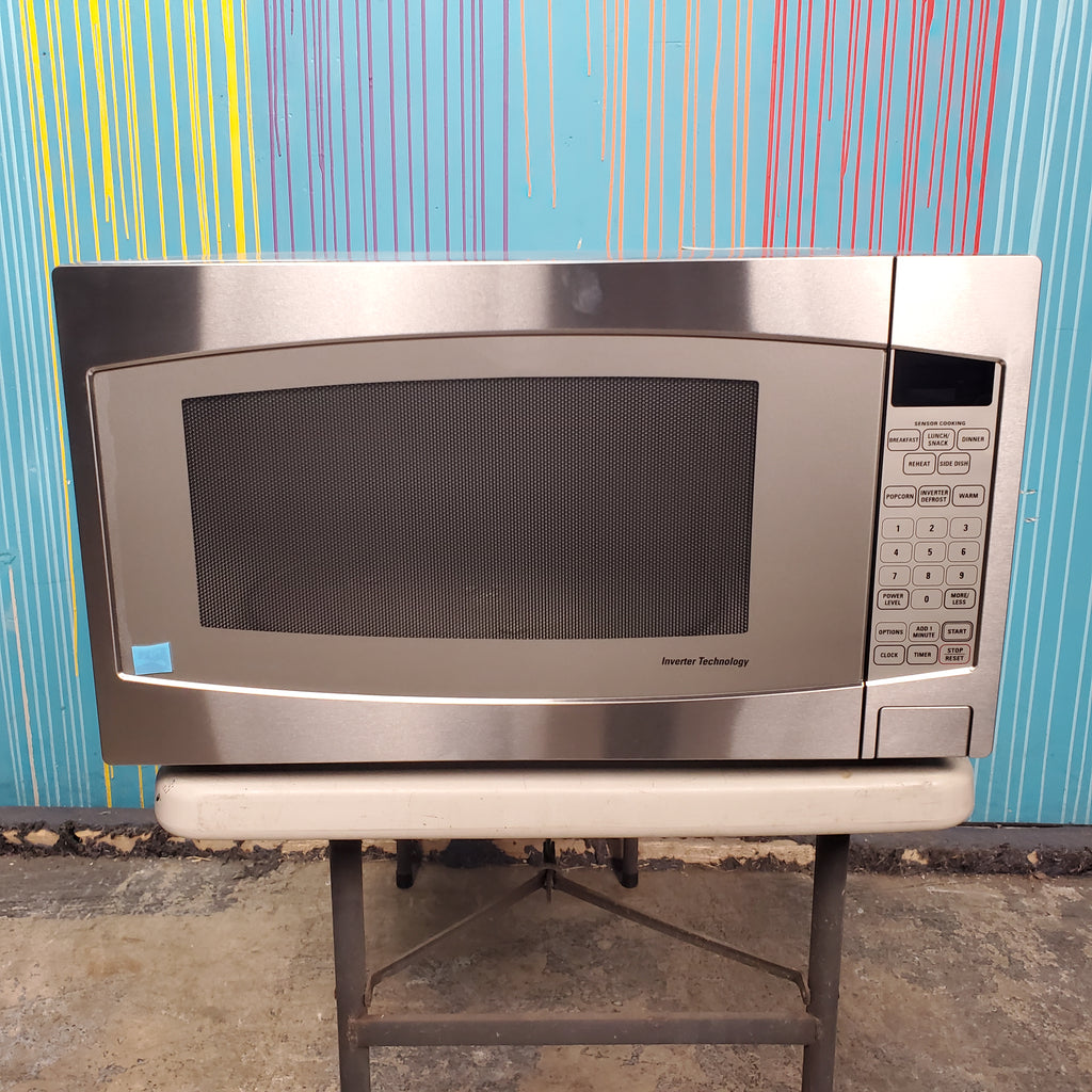 Pictures of Stainless Steel GE. 2.2 cu. ft. Countertop Microwave Oven with Inverter Defrost Technology- Open Box - Neu Appliance Outlet - Discount Appliance Outlet in Austin, Tx