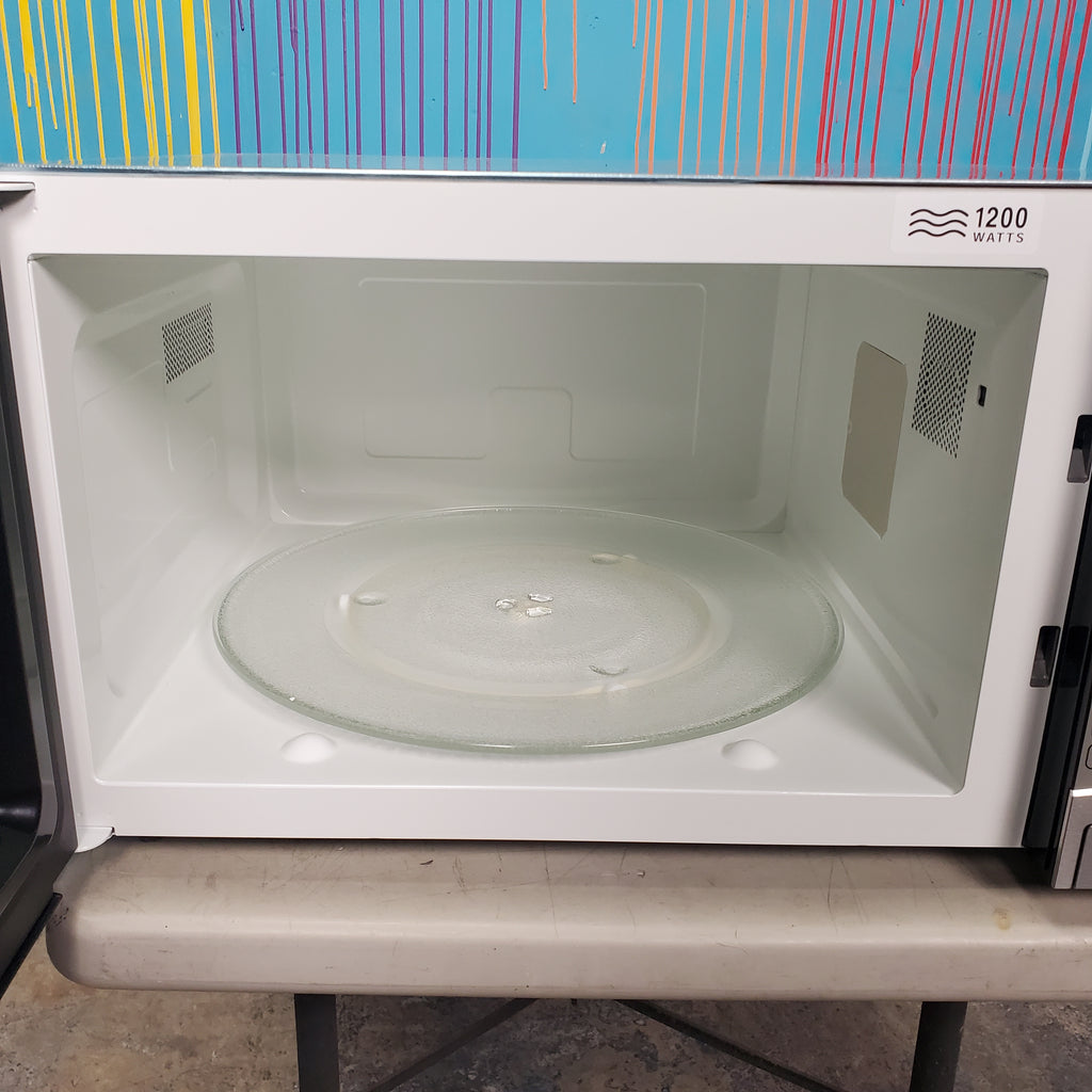 Pictures of Stainless Steel GE. 2.2 cu. ft. Countertop Microwave Oven with Inverter Defrost Technology- Open Box - Neu Appliance Outlet - Discount Appliance Outlet in Austin, Tx
