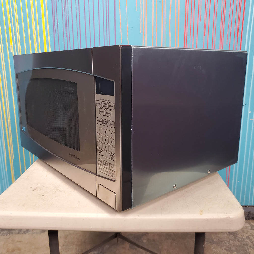 Pictures of Stainless Steel GE. 2.2 cu. ft. Countertop Microwave Oven with Inverter Defrost Technology- Open Box - Neu Appliance Outlet - Discount Appliance Outlet in Austin, Tx