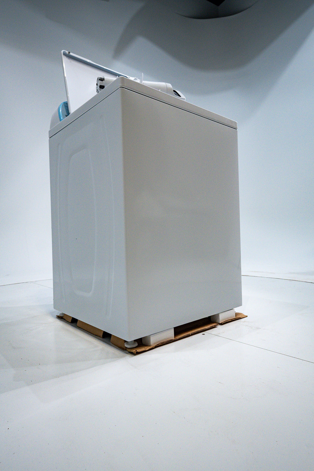 End the Laundry Debate: Whirlpool 2-in-1 Washer | WTW4957PW