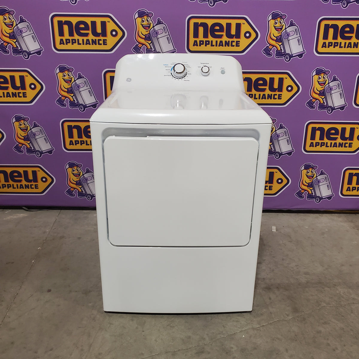 GE White Electric 6.2 Cu. Ft. Capacity Dryer with Shallow Depth and Up to 120 Ft. Venting Capability 22421754 - GTX33EASKWW - Open Box