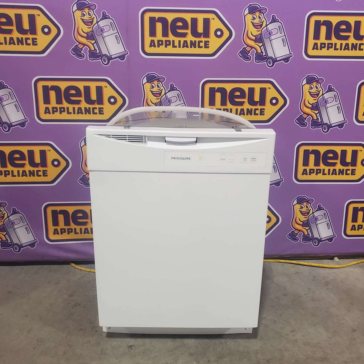 Frigidaire 24 in. Built In Dishwasher with 5 Level Wash System in White FDPC4221AW - Scratch & Dent (Minor)