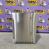 Azure 2.0 24-Inch 5.6 Cu. Ft. Compact Refrigerator in Stainless Steel A224R-S - Scratch & Dent (Minor)