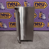 Hestan 15 Inch Outdoor Ice Machine with 22 Lb. Storage Capacity, 55 Lbs. Daily Ice Production, Top Hat Ice Cubes, Heavy Duty Insulation and Adjustable Legs GIMR15 -