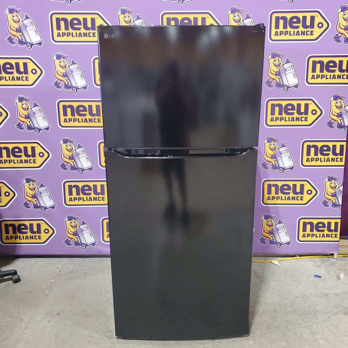 LG 30 Inch Wide Black 20.2 cu ft ENERGY STAR Top Freezer and Bottom Refrigerator with LED Lighting and Adjustable Glass Shelving LTCS20020B - Scratch & Dent (Minor)