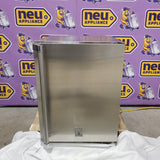 24″ Hestan Outdoor Undercounter Refrigerator with Solid Door GRSR24 - Scratch & Dent (Minor)