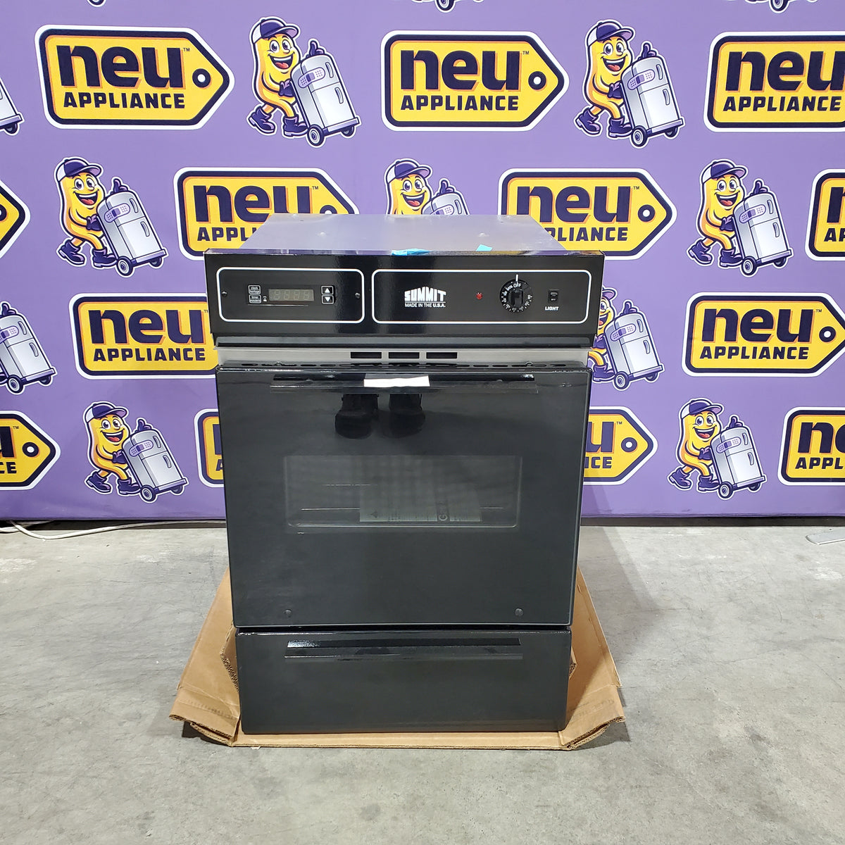 Summit Appliance 24 in. Single Gas Wall Oven in Black TTM7212DK - Scratch & Dent (Minor)