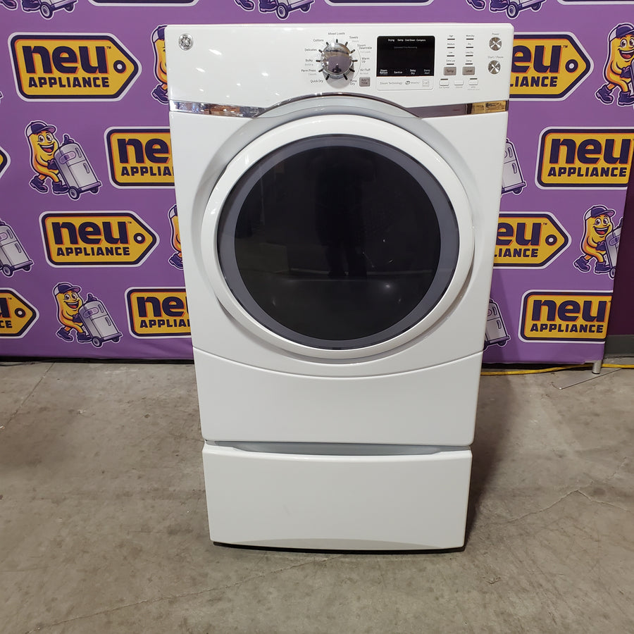 GE® 7.5 cu. ft. Capacity Front Load Electric Dryer with Steam in White 05121108 - GFD45ESSMWW - Certified Refurbished