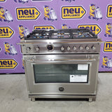 Bertazzoni 36 Inch Freestanding Dual Fuel Range with 6 Sealed Burners, 5.7 cu. ft. Capacity, Continuous Grates, Self-Cleaning, and 19000 BTU Power Burner HER366BCFEPXT - Open Box