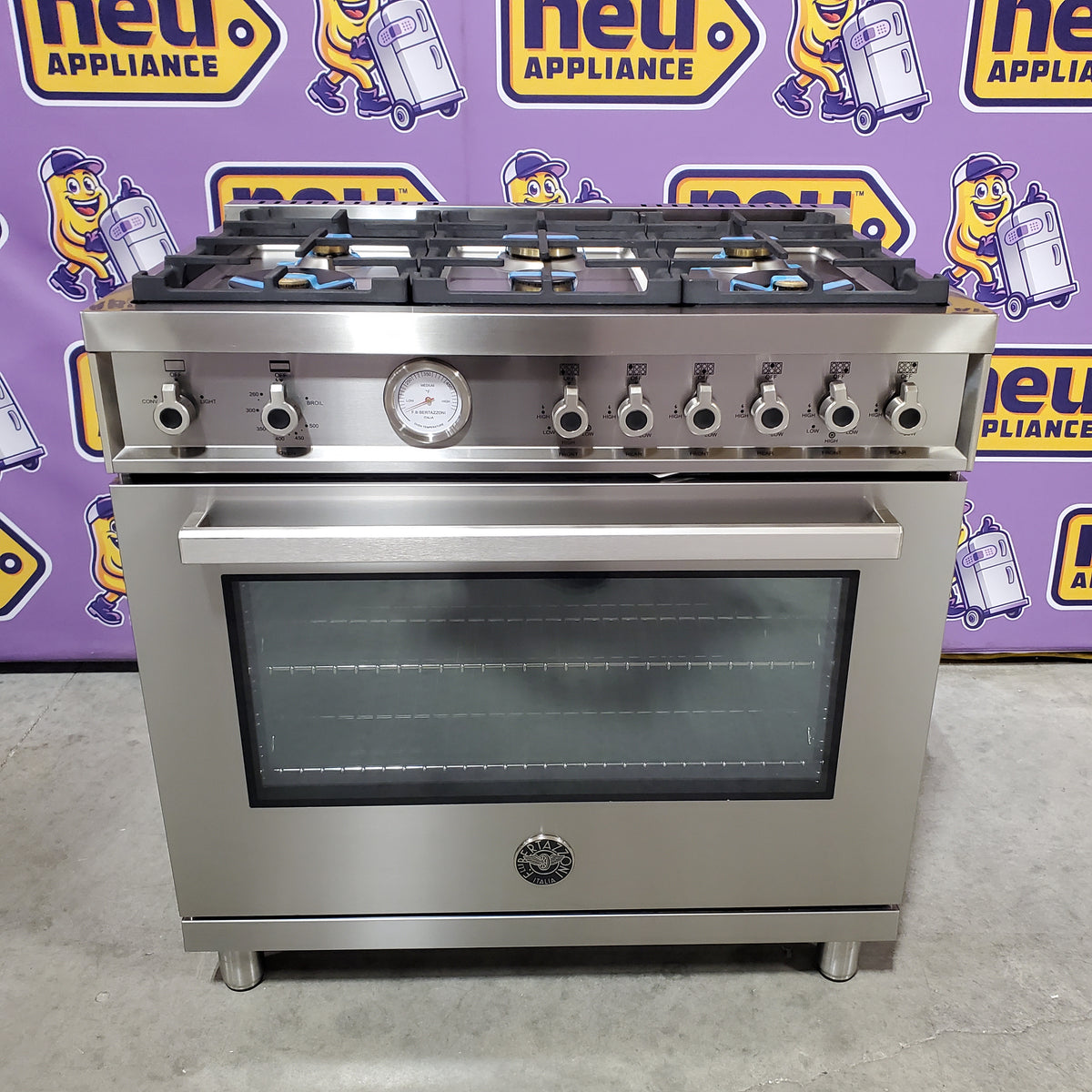 Bertazzoni 4.4 Cu. Ft. Freestanding Gas Convection Range in Stainless Steel PROF366GASXT - Scratch & Dent (Minor)