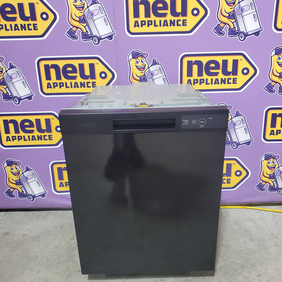 Hotpoint 24-in Front Control Built-in Dishwasher, 60-Decibel in Black HDF330PGRBB - Scratch & Dent (Moderate)
