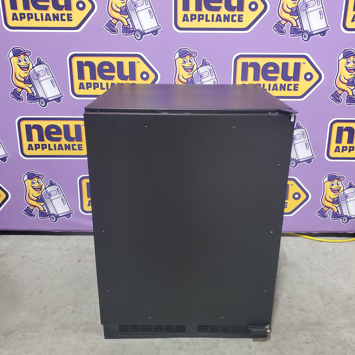 Marvel 24 Inch Wine Cooler with 45 Bottle Capacity, 6 Wine Racks, Glass Door, LED Light, and Electronic Controls MLWC324-IS01A - Scratch & Dent (Minor)