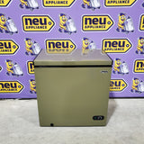 Magic Chef 7.0 cu. ft. Manual Defrost Chest Freezer in Army Green, Garage Ready MCCF7AG - Scratch & Dent (Minor)