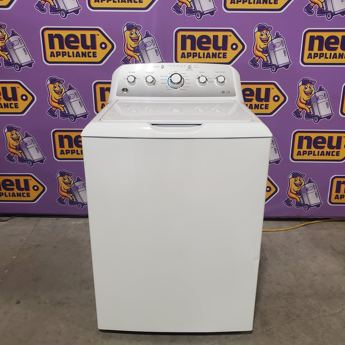 GE® 4.5 cu. ft. Capacity Washer with Stainless Steel Basket in White GTW485ASJWS - Certified Refurbished
