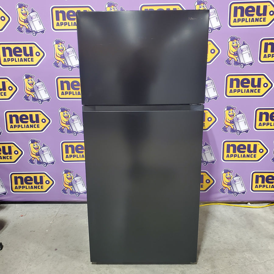 Hisense 18.0-cu ft Standard-Depth 30.0-in Wide Top-Freezer Refrigerator in Black HRT180N6ABD - Open Box