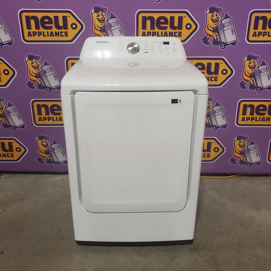 Samsung 4.5 cu. ft. Top Load Washer with Vibration Reduction Technology+ in White WA45T3200AW - Certified Refurbished and Samsung 7.2 cu. ft. Electric Dryer with Sensor Dry in White DVE45T3200W - Scratch & Dent (Minor)