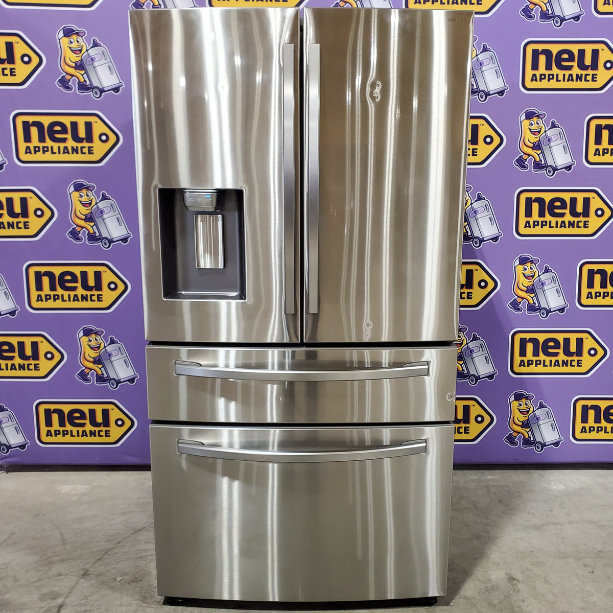 Samsung 28-cu ft 4-Door ENERGY STAR Smart French Door Refrigerator with Ice Maker in Fingerprint Resistant Stainless Steel 22442647 - RF28R7201SR - Scratch and Dent (Moderate)