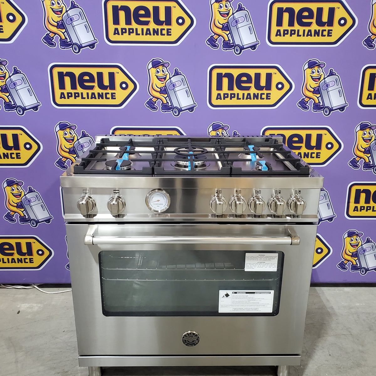 Bertazzoni Master Series 36 inch All Gas Range, 5 Burners MAS365GASXV - Scratch & Dent (Minor)