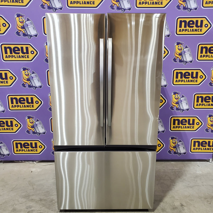 Samsung 31.5-cu ft 3-Door ENERGY STAR Smart French Door Refrigerator with Dual Ice Maker in Stainless Steel RF32CG5300SR - Scratch & Dent (Minor)