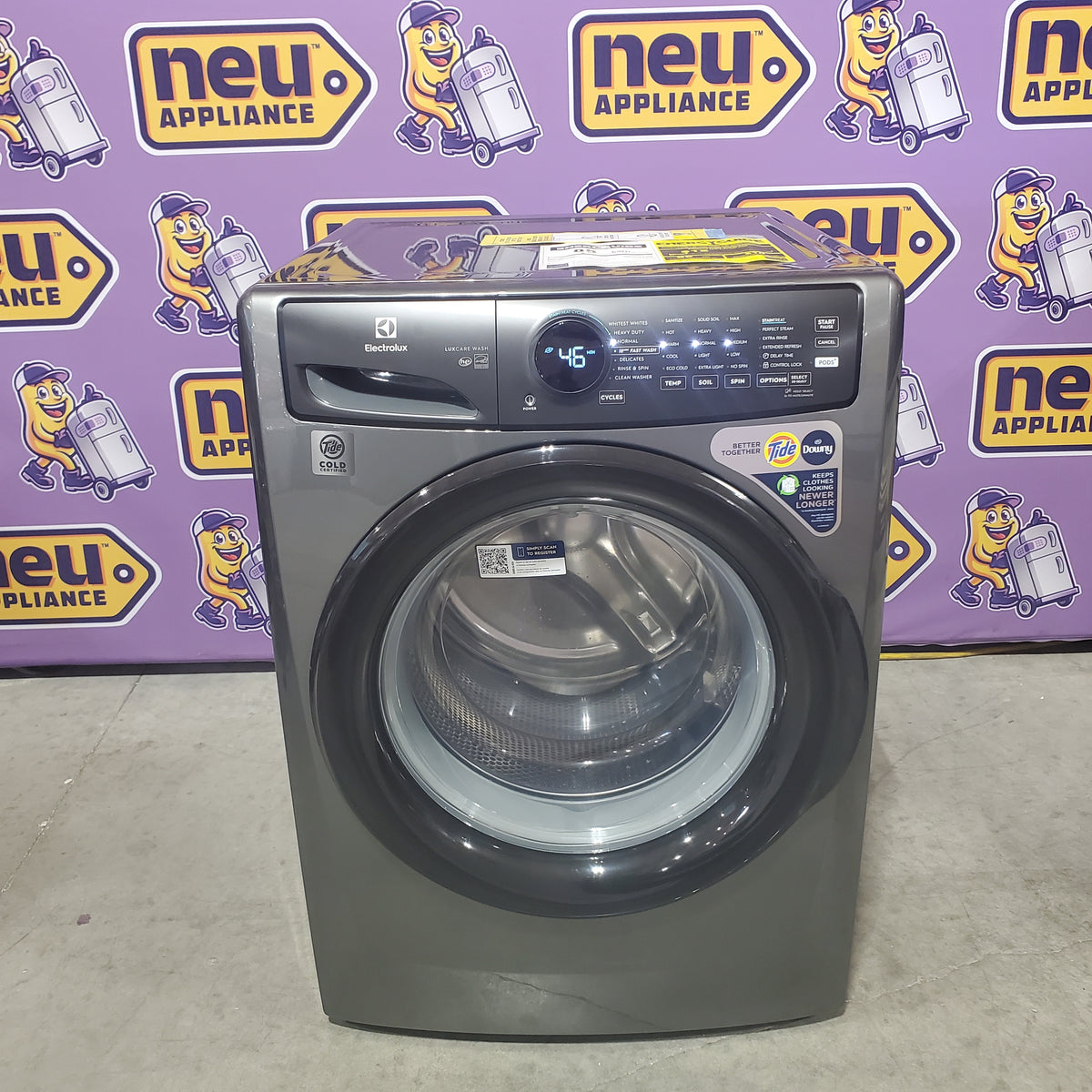 Electrolux 400 Series Front Load Washer - 4.5 Cu. Ft. ELFW7437AT - Scratch & Dent (Minor)