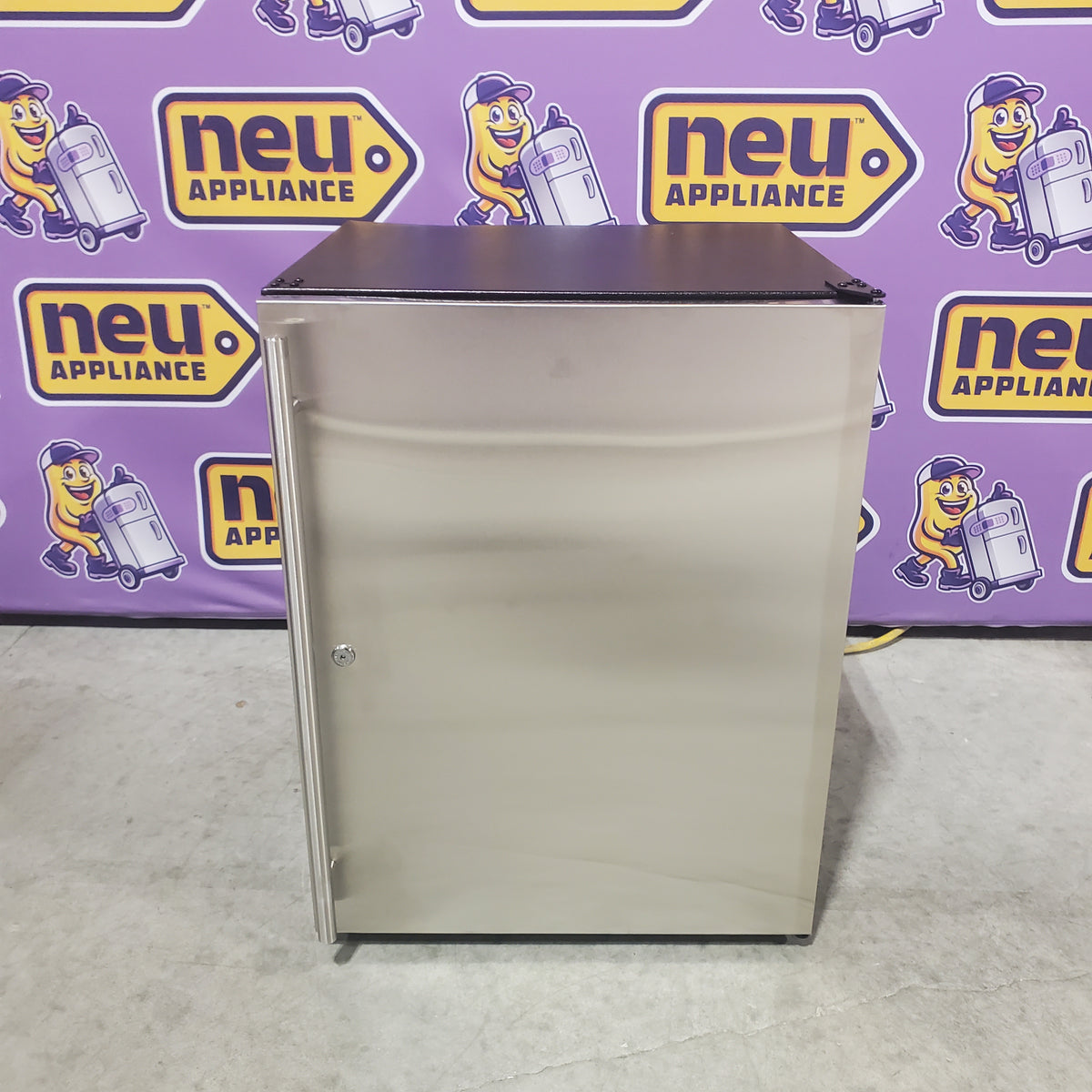 U-Line ADA Series 5.3 Cu. Ft. Mini Fridge in Stainless Solid UADA24RS13B - Open Box