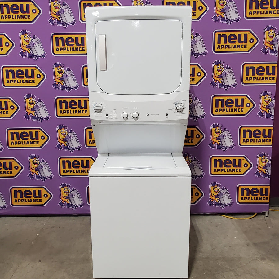 GE 3.8 cu. ft. Washer 5.9 cu. ft. Long Vent Electric Dryer Combo in White 0512195 - GUV27ESSMWW - Certified Refurbished