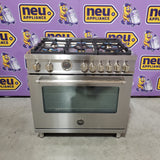 Bertazzoni 36 inch Dual Fuel Range, 6 Brass Burners and Cast Iron Griddle, Electric Self-Clean Oven MAST366DFSXT - Scratch & Dent (Minor)