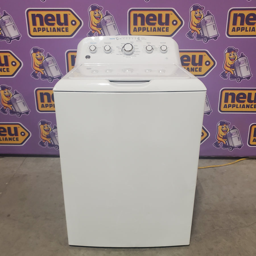 GE® 4.5 cu. ft. Capacity Washer with Stainless Steel Basket in White GTW465ASNWW - Certified Refurbished