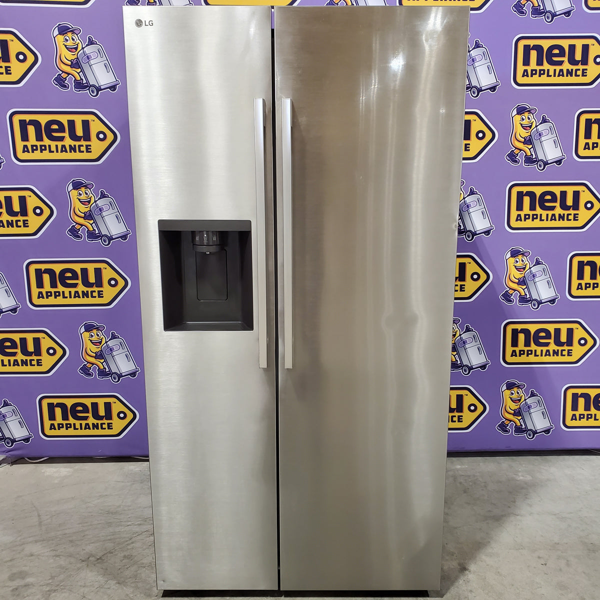 LG 27 cu. ft. Standard-Depth, Side-by-side Refrigerator, with Ice and Water and Bar Handle Design 22137391 - LS27T3230S - Scratch & Dent (Moderate)