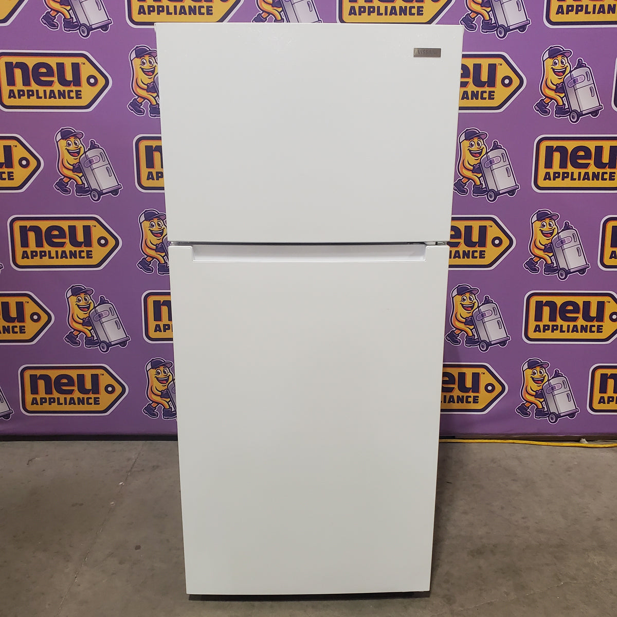 Vissani 14.2 cu. ft. Top Freezer Refrigerator in White, Garage Ready MDTF14WH5 - Scratch & Dent (Major)