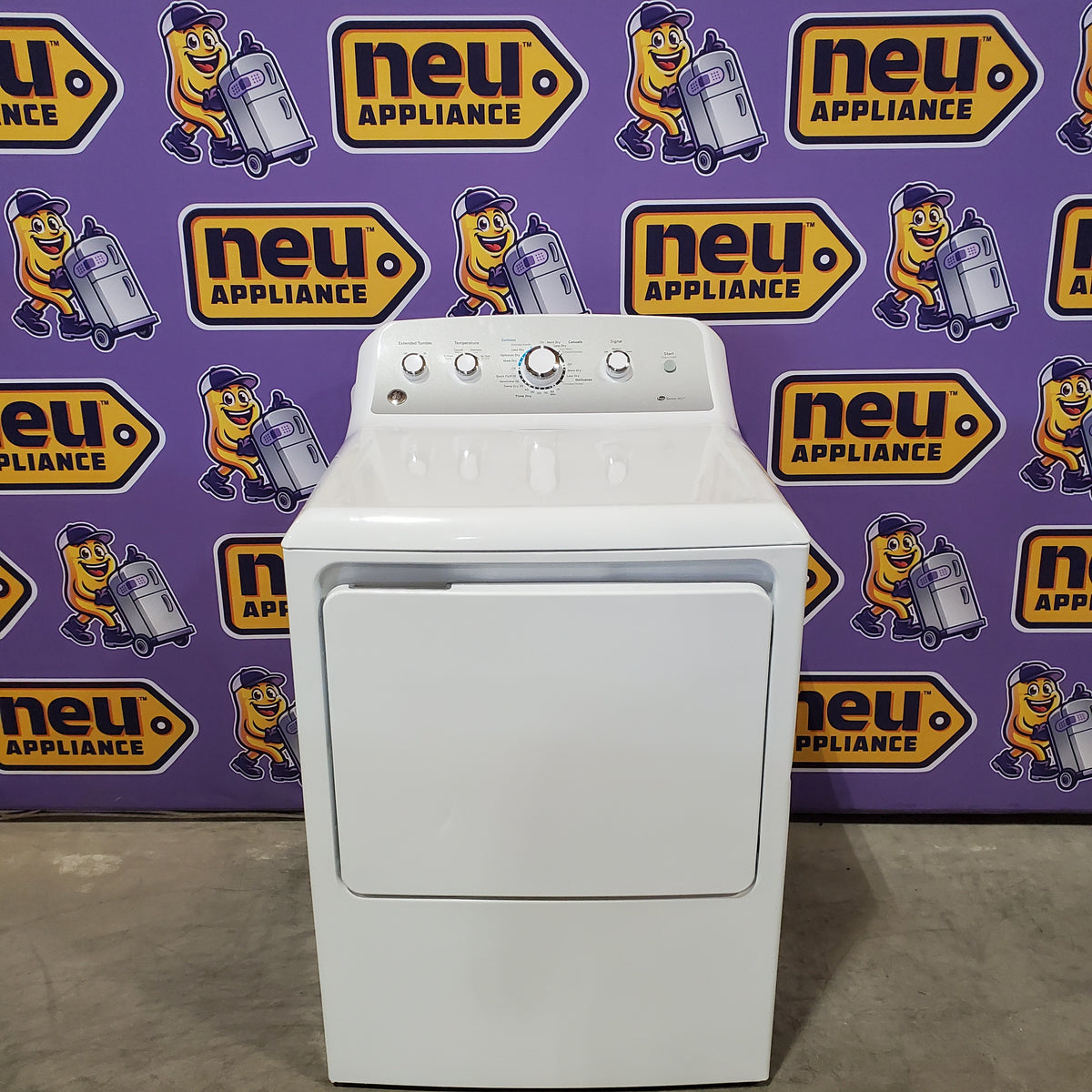 GE White Electric Aluminized Alloy Drum 7.2 Cu. Ft. Dryer with Sensor Dry and Extended Tumble GTD45EASJWS - Scratch & Dent (Moderate)