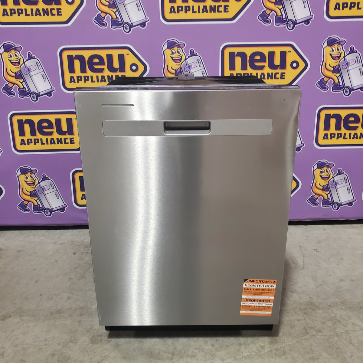 Whirlpool Built In Dishwasher with 55 dBA in Fingerprint Resistant Stainless Steel 22521705 - WDP540HAMZ - Scratch & Dent (Minor)