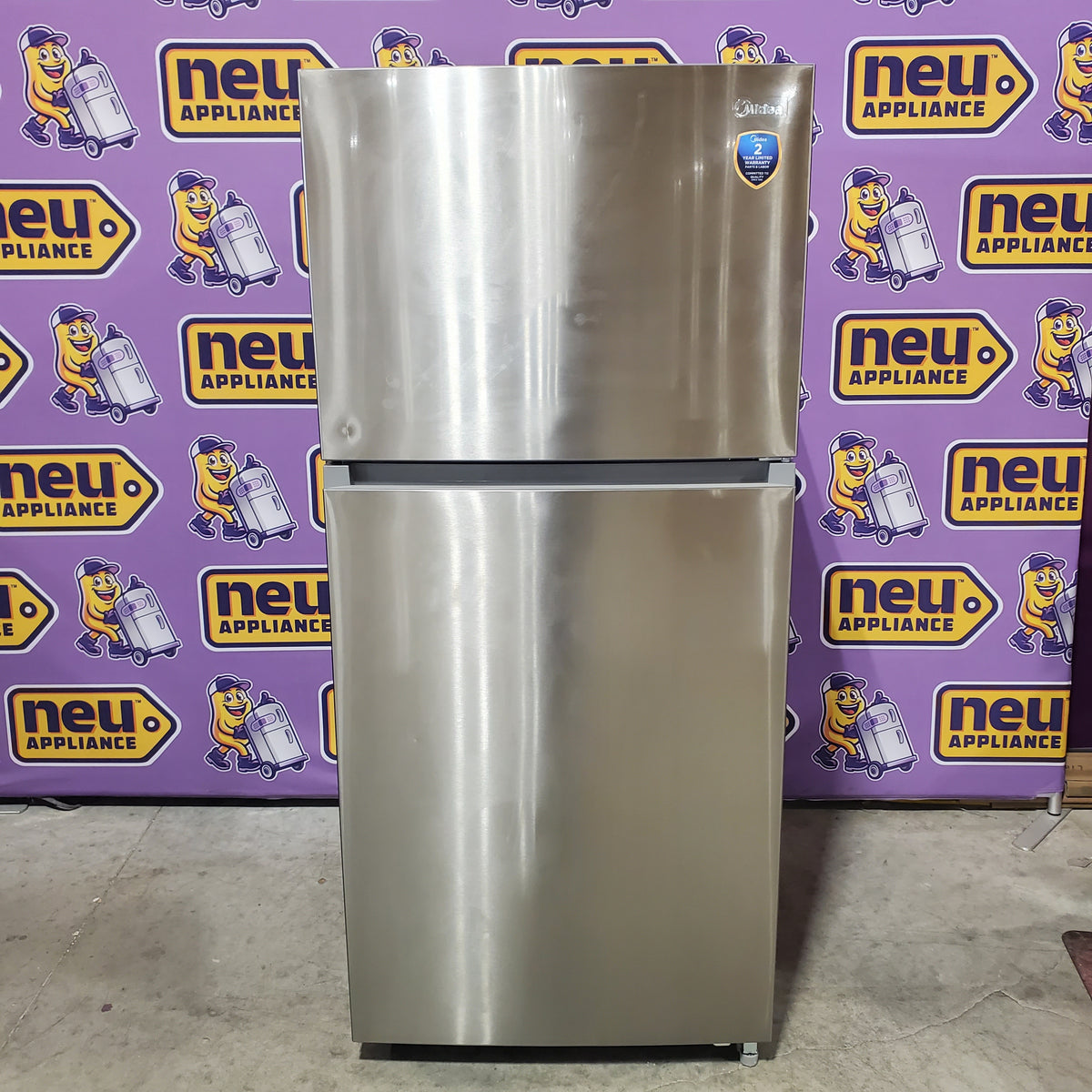 Midea 18 Cu. Ft. Stainless Garage Ready Top Freezer Refrigerator in Stainless Steel MRT18D3BST - Scratch & Dent (Minor)