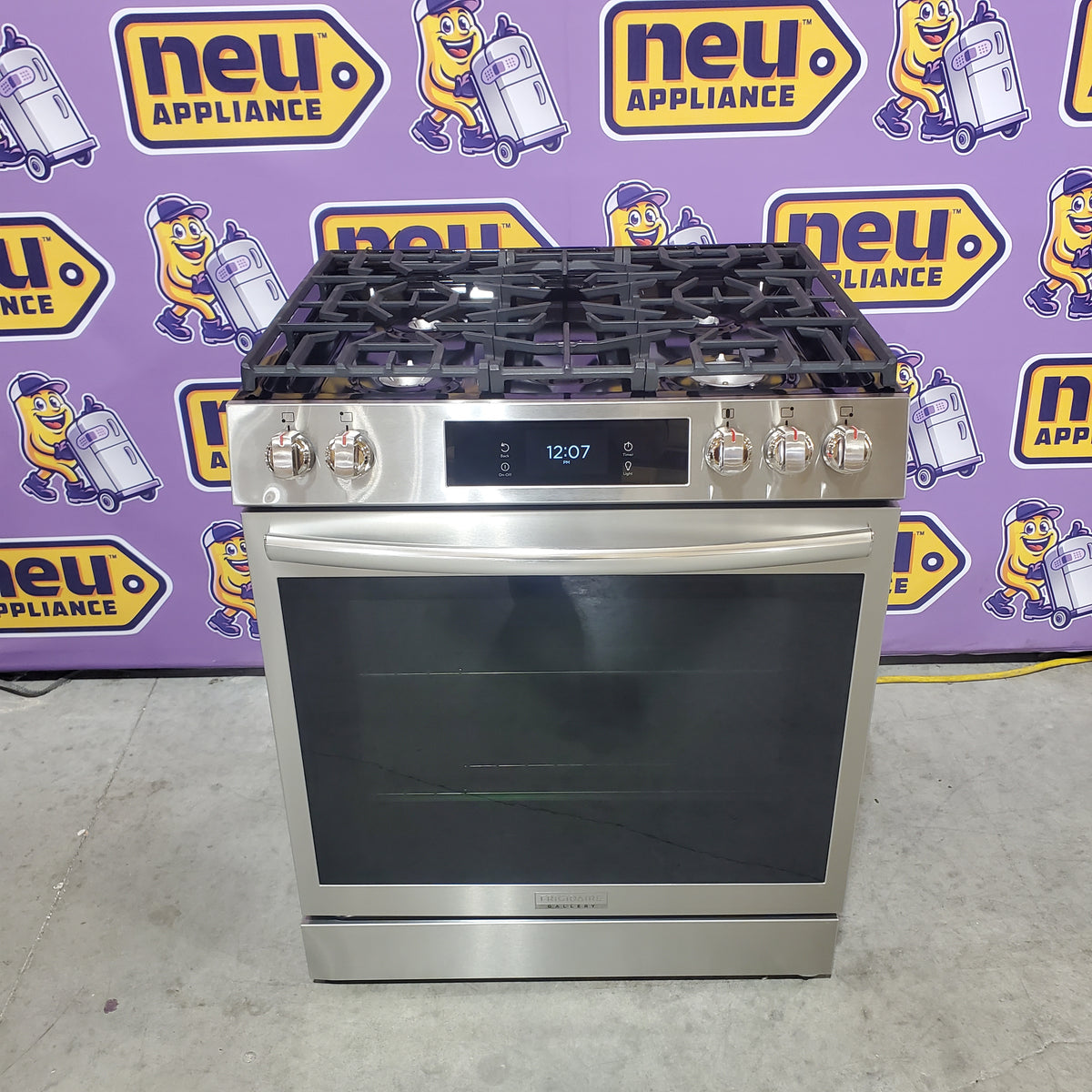 Frigidaire Gallery 6 cu. ft. 5 Burner Slide-In Gas Range with Total Convection and Air Fry in Smudge Proof Stainless Steel GCFG3060BF - Certified Refurbished
