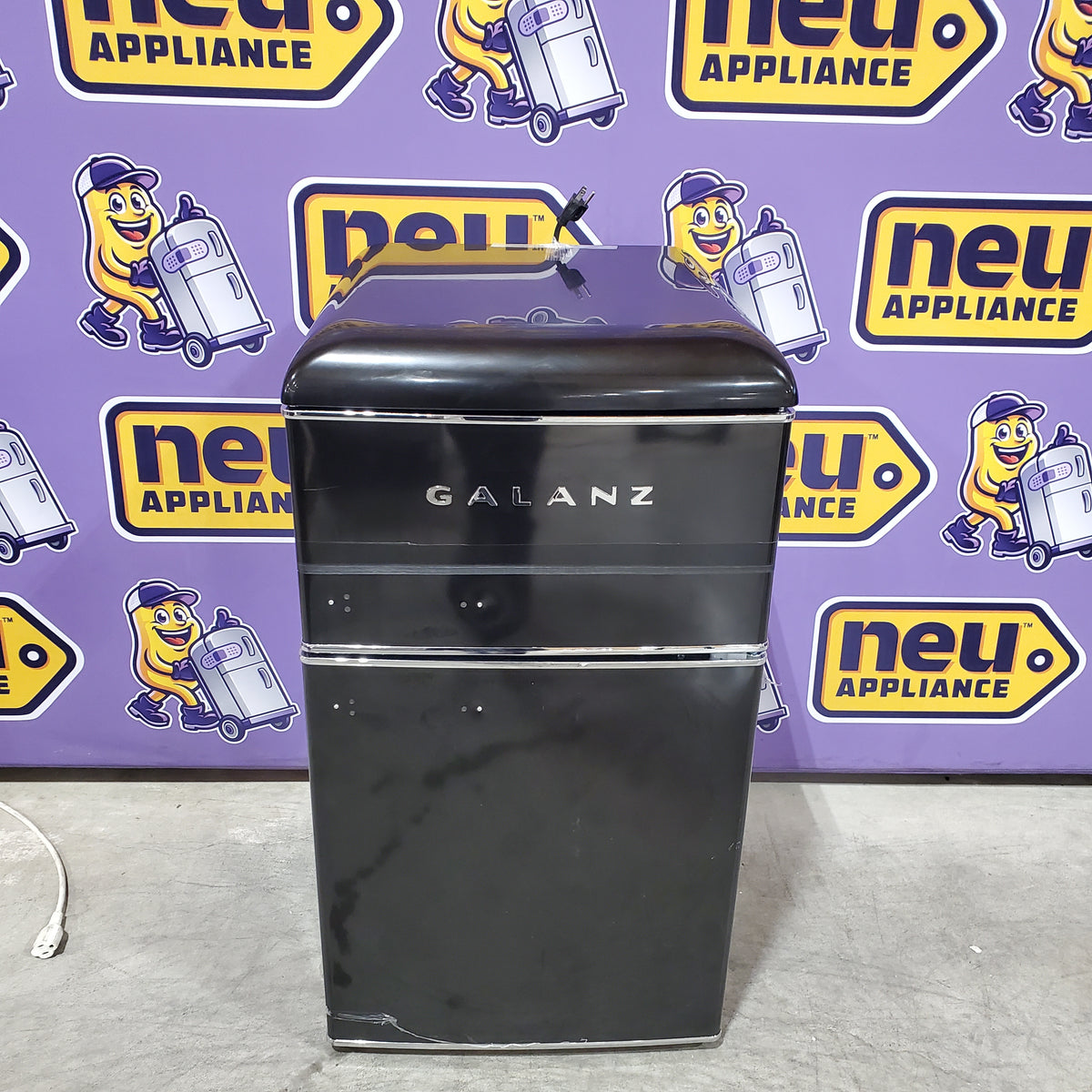 Galanz 3.1 Cu Ft Retro Dual Door Refrigerator GLR31TBKER - Scratch & Dent (Moderate)