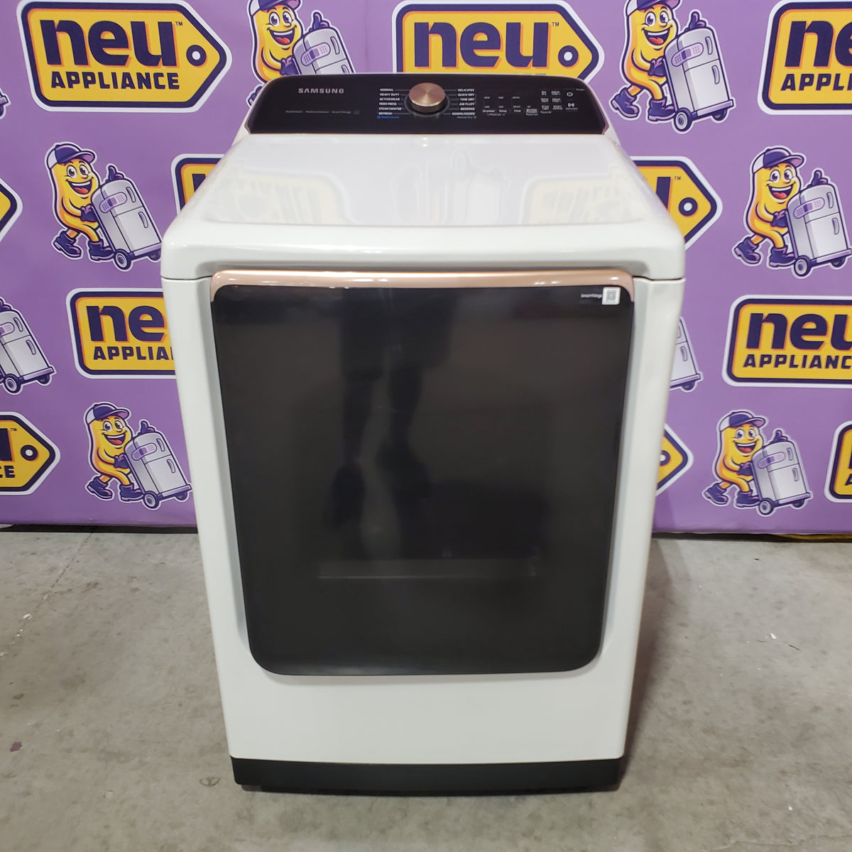 Samsung Smart Electric 7.4 Cu. Ft. Dryer with Steam Sanitize in White DVE55CG7500E - Scratch & Dent (Minor)