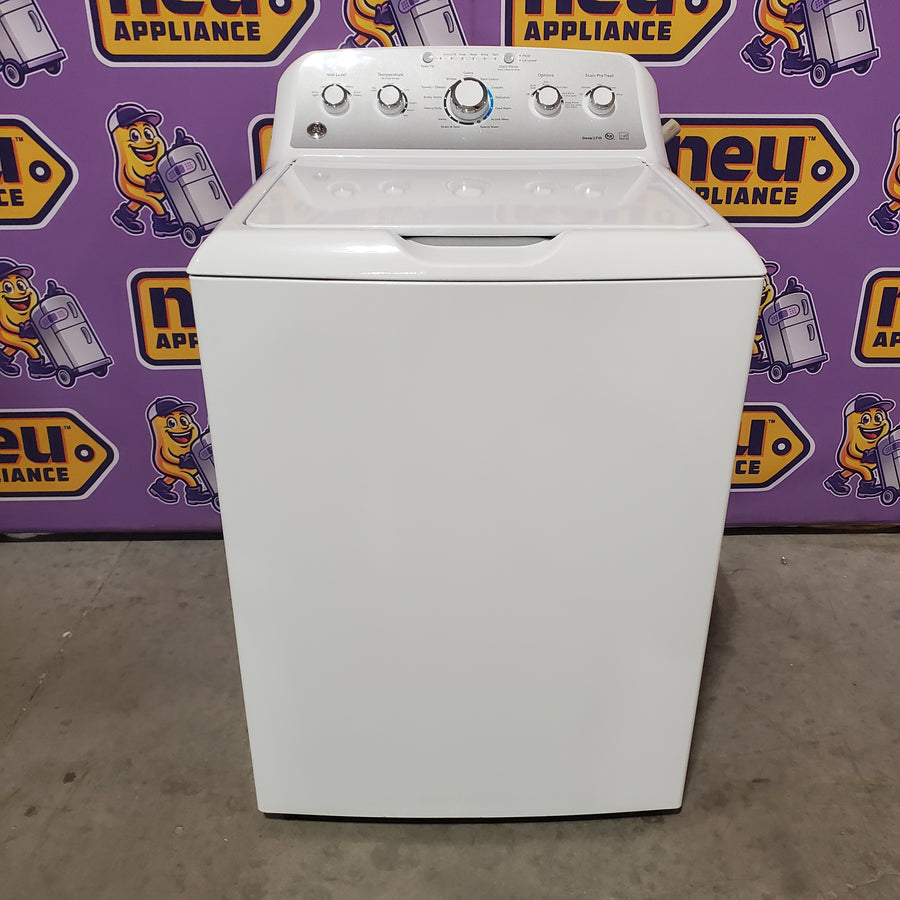 GE White Top Load 4.4 Cu. Ft. Washer with Stainless Steel Basket GTW490ACJWS - Certified Refurbished and GE White Electric 7.2 Cu. Ft. Dryer with Aluminized Alloy Drum GTD45EASJWS - Certified Refurbished