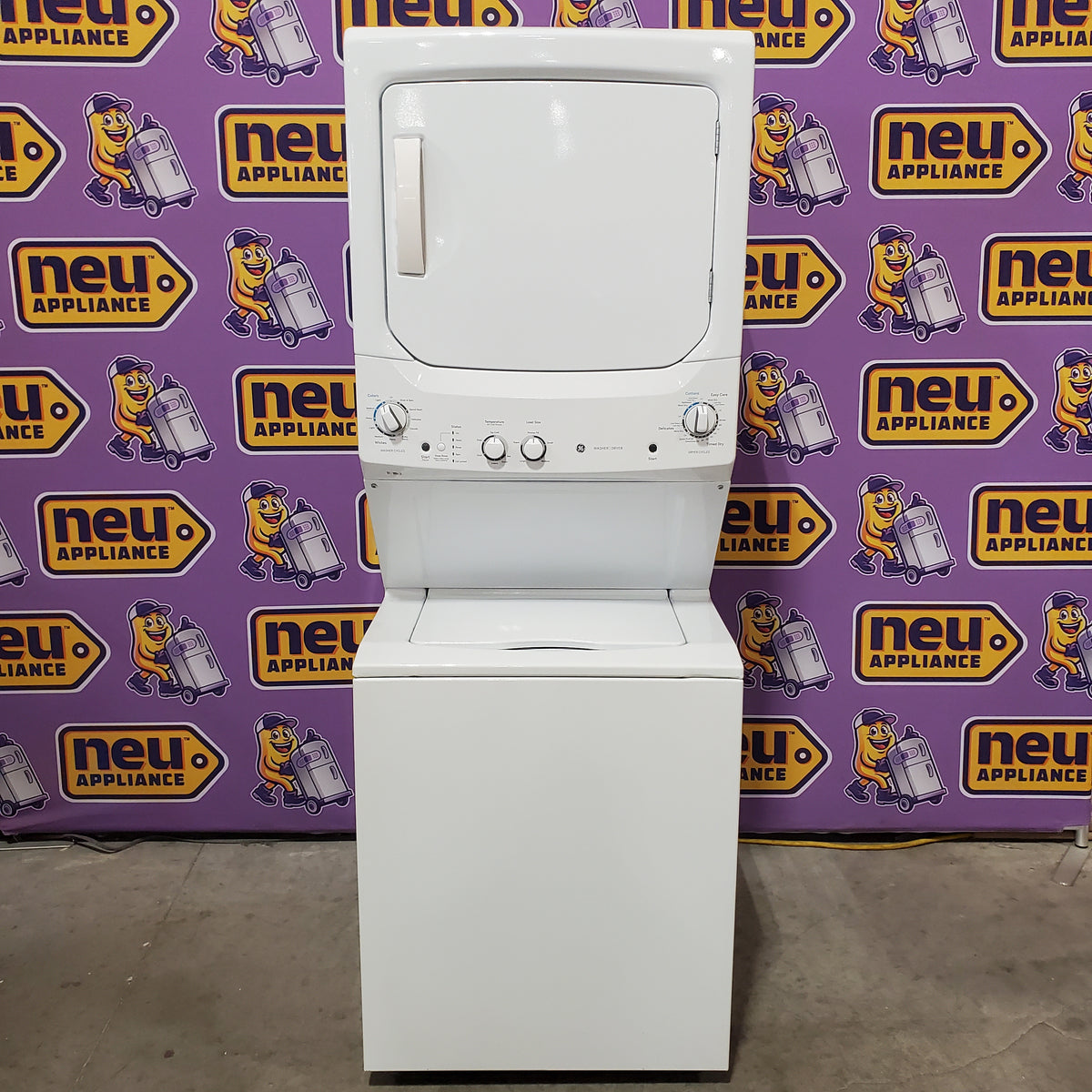 GE 3.8 cu. ft. Washer 5.9 cu. ft. Long Vent Electric Dryer Combo in White GUV27ESSMWW - Certified Refurbished